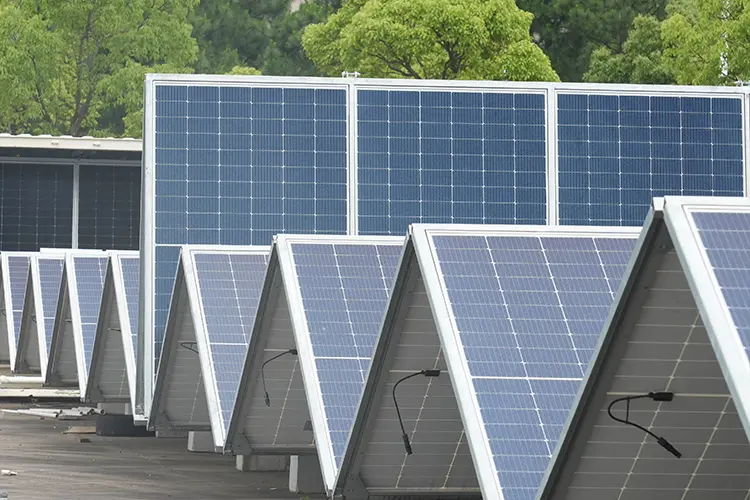 Peak shaving and grid-side energy storage systems