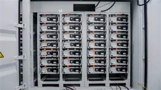 Mobile Energy-Storage Technology in Power Grid: A
